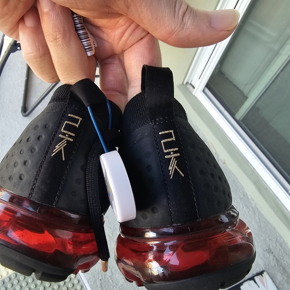 Size 8 - Nike Air VaporMax Flyknit 2 \'Chinese New Year\' main image 5